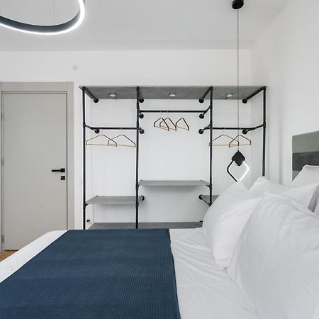 Central Aesthetic Apartment Bucureşti Exterior foto